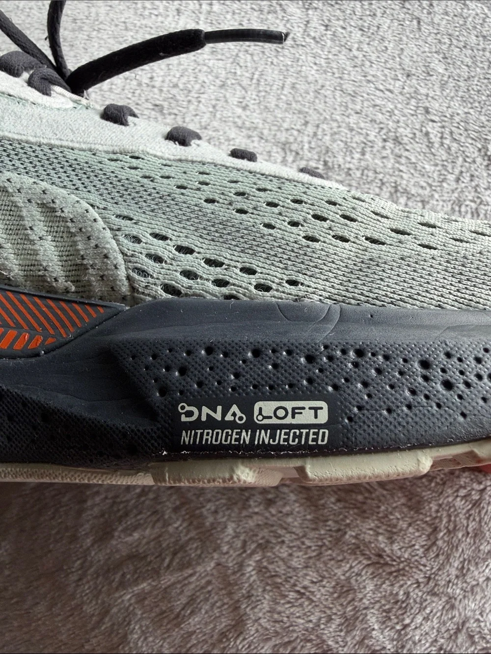 Brooks Adrenaline GTS Running Shoes. Sz 6.5 Wide. Gray. Good tread. Lightweight.